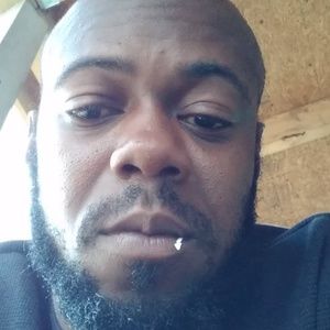 Meet your Posher, Travis